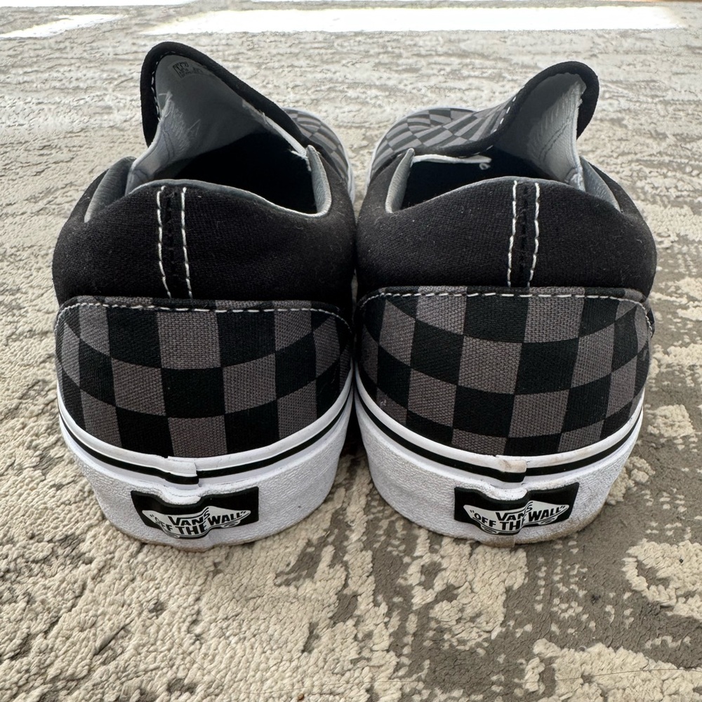 Vans Men's Black and Gray Checkered Slip-On Sneakers - Picture 4 of 4